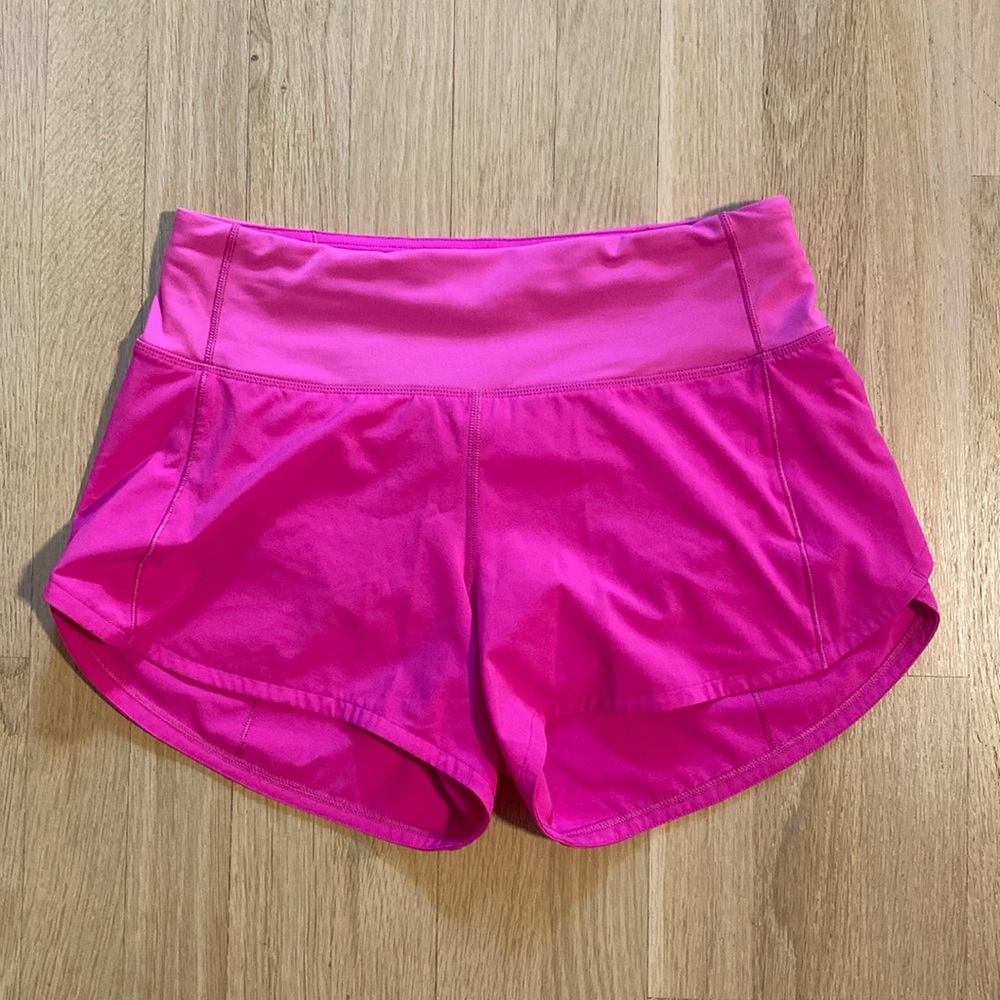 Lululemon shorts size 4 tall